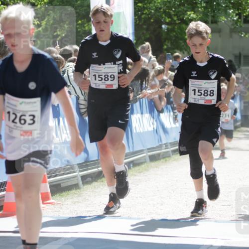 17.05.2025 - Störlauf H.Heesch http://msf.ph/oto/7872551 17.05.2025 14:43:12 Ziel  meine-sportfotos.de
