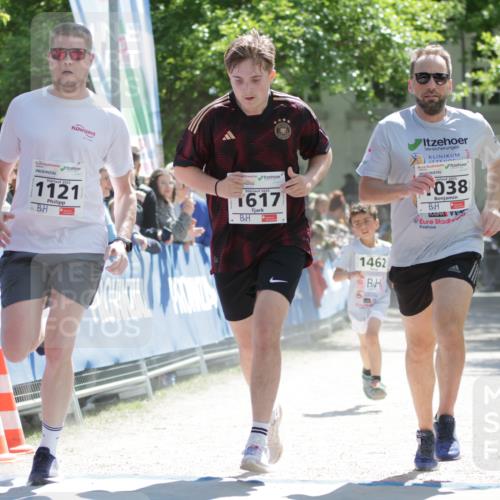 17.05.2025 - Störlauf H.Heesch http://msf.ph/oto/7873280 17.05.2025 14:45:11 Ziel  meine-sportfotos.de