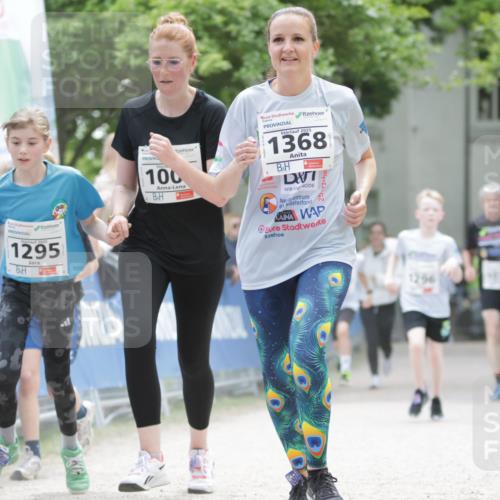 17.05.2025 - Störlauf H.Heesch http://msf.ph/oto/7875625 17.05.2025 14:55:00 Ziel  meine-sportfotos.de