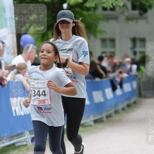17.05.2025 - Störlauf H.Heesch http://msf.ph/oto/7875728 17.05.2025 15:00:01 Ziel  meine-sportfotos.de