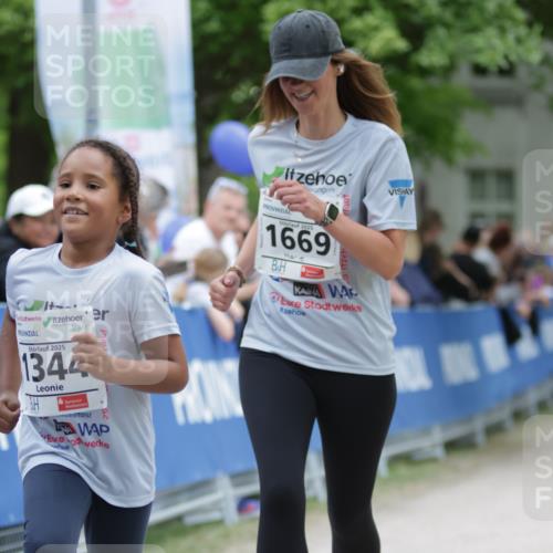 17.05.2025 - Störlauf H.Heesch http://msf.ph/oto/7875733 17.05.2025 15:00:02 Ziel  meine-sportfotos.de
