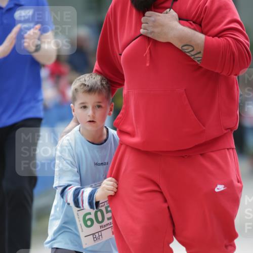 17.05.2025 - Störlauf H.Heesch http://msf.ph/oto/7880060 17.05.2025 13:18:41 Ziel  meine-sportfotos.de