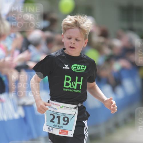 17.05.2025 - Störlauf H.Heesch http://msf.ph/oto/7880366 17.05.2025 13:39:48 Ziel  meine-sportfotos.de