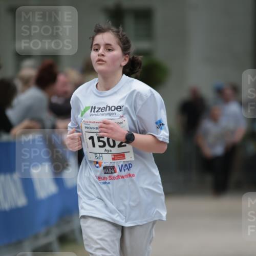 17.05.2025 - Störlauf H.Heesch http://msf.ph/oto/7880487 17.05.2025 15:00:13 Ziel  meine-sportfotos.de