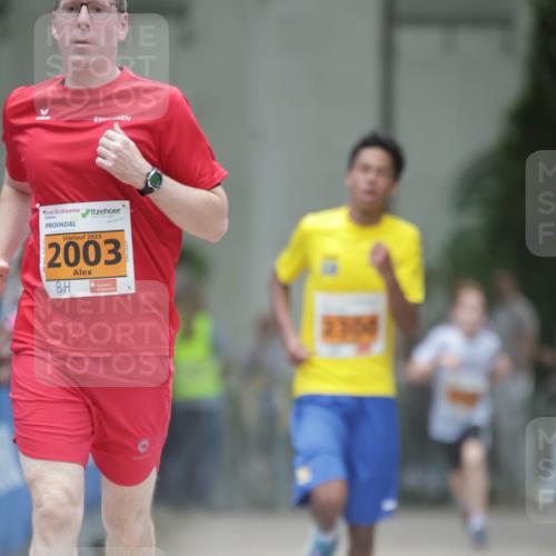 17.05.2025 - Störlauf H.Heesch http://msf.ph/oto/7881560 17.05.2025 15:25:27 Ziel  meine-sportfotos.de
