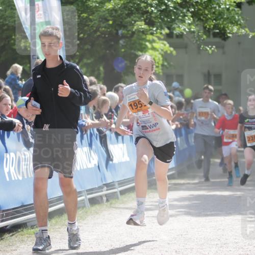 17.05.2025 - Störlauf H.Heesch http://msf.ph/oto/7881802 17.05.2025 15:28:20 Ziel  meine-sportfotos.de