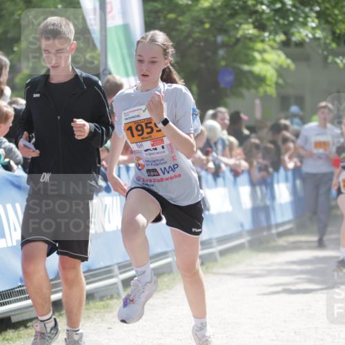 17.05.2025 - Störlauf H.Heesch http://msf.ph/oto/7881805 17.05.2025 15:28:20 Ziel  meine-sportfotos.de