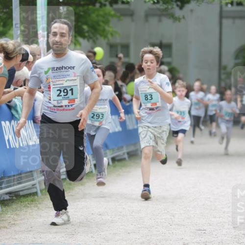 17.05.2025 - Störlauf H.Heesch http://msf.ph/oto/7893349 17.05.2025 13:42:04 Ziel 2025, 291, 83, 293, 9431 meine-sportfotos.de