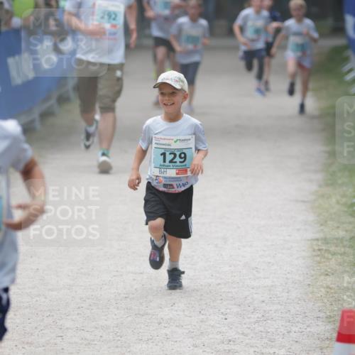 17.05.2025 - Störlauf H.Heesch http://msf.ph/oto/7893440 17.05.2025 13:42:26 Ziel 46, 292, 2025, 129 meine-sportfotos.de