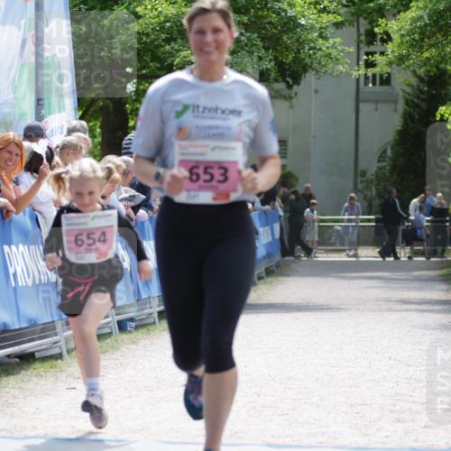 17.05.2025 - Störlauf H.Heesch http://msf.ph/oto/7893561 17.05.2025 14:05:00 Ziel 654, 653 meine-sportfotos.de