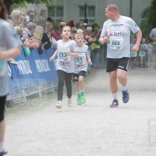 17.05.2025 - Störlauf H.Heesch http://msf.ph/oto/7893599 17.05.2025 13:43:11 Ziel 213, 90, 364, 20, 151 meine-sportfotos.de