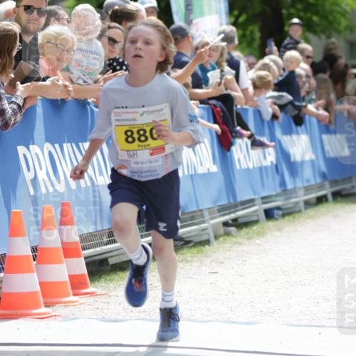 17.05.2025 - Störlauf H.Heesch http://msf.ph/oto/7893629 17.05.2025 14:08:39 Ziel 25, 404, 880 meine-sportfotos.de
