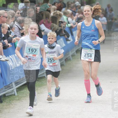 17.05.2025 - Störlauf H.Heesch http://msf.ph/oto/7893644 17.05.2025 13:43:29 Ziel 197, 255, 254, 218 meine-sportfotos.de