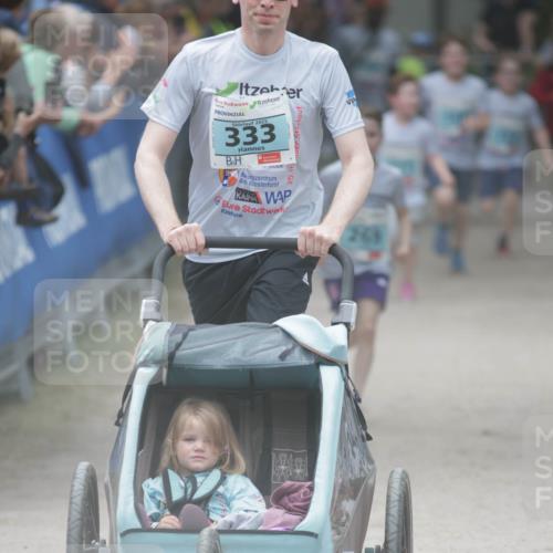 17.05.2025 - Störlauf H.Heesch http://msf.ph/oto/7893716 17.05.2025 13:43:53 Ziel 2025, 333, 209 meine-sportfotos.de