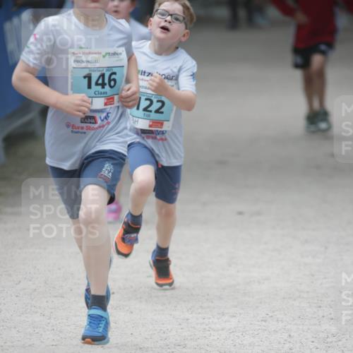 17.05.2025 - Störlauf H.Heesch http://msf.ph/oto/7893738 17.05.2025 13:43:59 Ziel 2025, 146, 2025, 122 meine-sportfotos.de