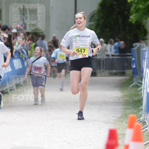 17.05.2025 - Störlauf H.Heesch http://msf.ph/oto/7893789 17.05.2025 14:10:34 Ziel 390, 721, 947 meine-sportfotos.de