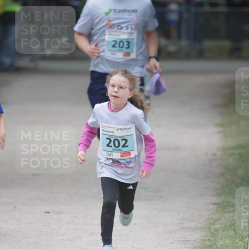 17.05.2025 - Störlauf H.Heesch http://msf.ph/oto/7893833 17.05.2025 13:44:32 Ziel 11, 203, 2025, 202 meine-sportfotos.de
