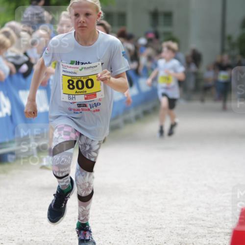 17.05.2025 - Störlauf H.Heesch http://msf.ph/oto/7893857 17.05.2025 14:10:42 Ziel 2025, 800, 2 meine-sportfotos.de