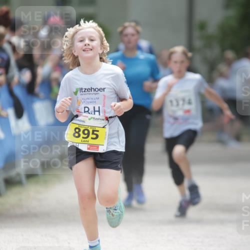 17.05.2025 - Störlauf H.Heesch http://msf.ph/oto/7893912 17.05.2025 14:11:03 Ziel 2025, 895, 1374 meine-sportfotos.de