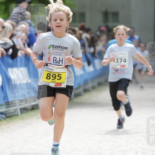 17.05.2025 - Störlauf H.Heesch http://msf.ph/oto/7893926 17.05.2025 14:11:04 Ziel 2025, 895, 1374 meine-sportfotos.de