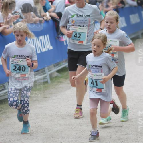 17.05.2025 - Störlauf H.Heesch http://msf.ph/oto/7893936 17.05.2025 13:45:00 Ziel 2025, 240, 2025, 42, 2025, 41 meine-sportfotos.de