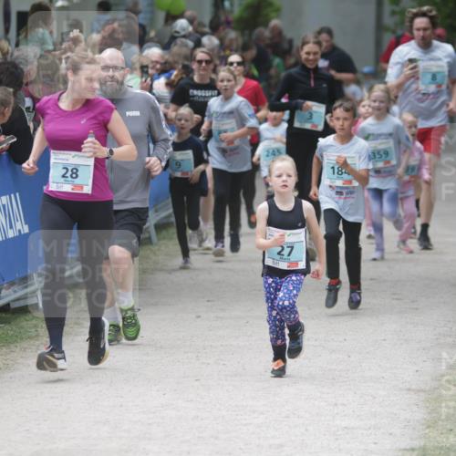 17.05.2025 - Störlauf H.Heesch http://msf.ph/oto/7893949 17.05.2025 13:45:06 Ziel 28, 245, 27, 184, 359 meine-sportfotos.de