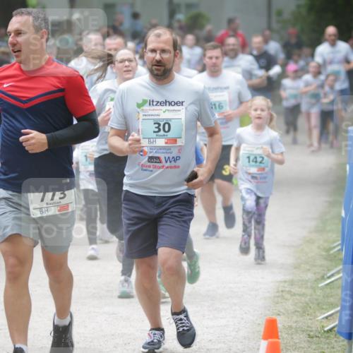 17.05.2025 - Störlauf H.Heesch http://msf.ph/oto/7894023 17.05.2025 13:45:27 Ziel 10, 773, 2025, 30, 25, 16, 142 meine-sportfotos.de