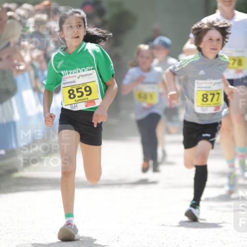 17.05.2025 - Störlauf H.Heesch http://msf.ph/oto/7894278 17.05.2025 14:12:35 Ziel 2025, 859, 877, 78 meine-sportfotos.de