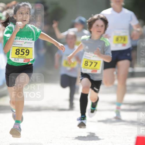 17.05.2025 - Störlauf H.Heesch http://msf.ph/oto/7894282 17.05.2025 14:12:36 Ziel 2025, 859, 877, 678 meine-sportfotos.de