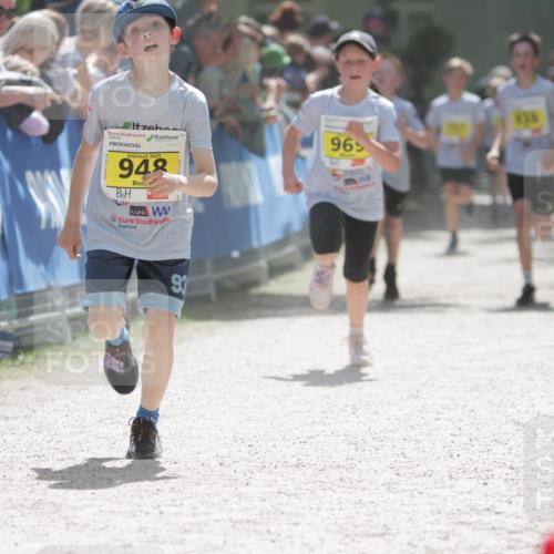 17.05.2025 - Störlauf H.Heesch http://msf.ph/oto/7894304 17.05.2025 14:12:40 Ziel 2025, 948, 969, 93, 138 meine-sportfotos.de