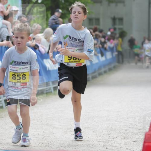 17.05.2025 - Störlauf H.Heesch http://msf.ph/oto/7894416 17.05.2025 14:13:35 Ziel 960, 2025, 858 meine-sportfotos.de