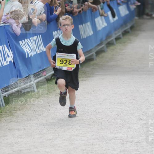 17.05.2025 - Störlauf H.Heesch http://msf.ph/oto/7894464 17.05.2025 14:13:54 Ziel 92 meine-sportfotos.de