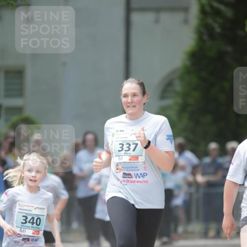 17.05.2025 - Störlauf H.Heesch http://msf.ph/oto/7894510 17.05.2025 13:47:50 Ziel 2025, 340, 2025, 337, 25 meine-sportfotos.de