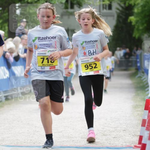 17.05.2025 - Störlauf H.Heesch http://msf.ph/oto/7894527 17.05.2025 14:14:06 Ziel 2025, 736, 718, 2025, 952 meine-sportfotos.de
