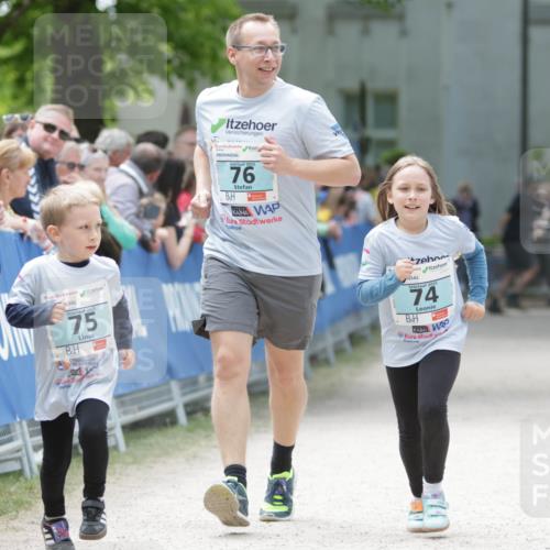 17.05.2025 - Störlauf H.Heesch http://msf.ph/oto/7894581 17.05.2025 13:48:37 Ziel 2025, 75, 2025, 76, 2025, 74 meine-sportfotos.de