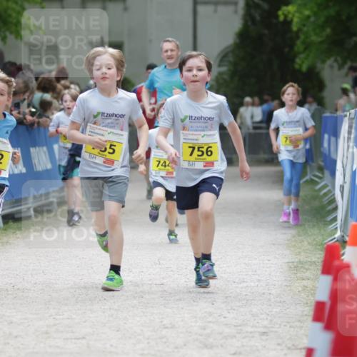 17.05.2025 - Störlauf H.Heesch http://msf.ph/oto/7894620 17.05.2025 14:14:19 Ziel 742, 55, 744, 756, 7 meine-sportfotos.de