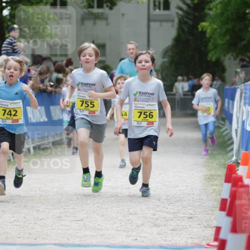 17.05.2025 - Störlauf H.Heesch http://msf.ph/oto/7894624 17.05.2025 14:14:19 Ziel 742, 755, 756 meine-sportfotos.de