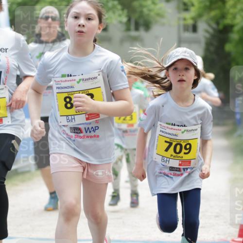 17.05.2025 - Störlauf H.Heesch http://msf.ph/oto/7894727 17.05.2025 14:14:38 Ziel 2025, 710, 2025, 8, 200, 2025, 709 meine-sportfotos.de