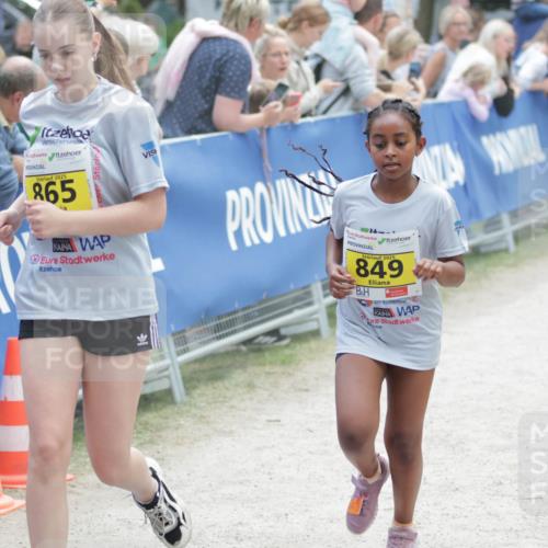 17.05.2025 - Störlauf H.Heesch http://msf.ph/oto/7894860 17.05.2025 14:15:14 Ziel 2025, 865, 2025, 849 meine-sportfotos.de