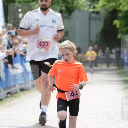 17.05.2025 - Störlauf H.Heesch http://msf.ph/oto/7895007 17.05.2025 13:56:00 Ziel 422, 42 meine-sportfotos.de