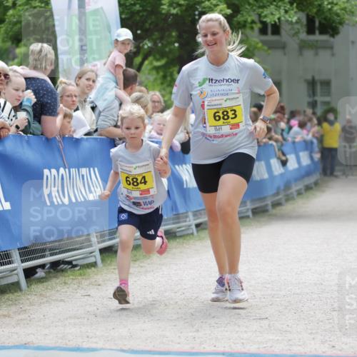17.05.2025 - Störlauf H.Heesch http://msf.ph/oto/7895038 17.05.2025 14:15:52 Ziel 684, 683 meine-sportfotos.de