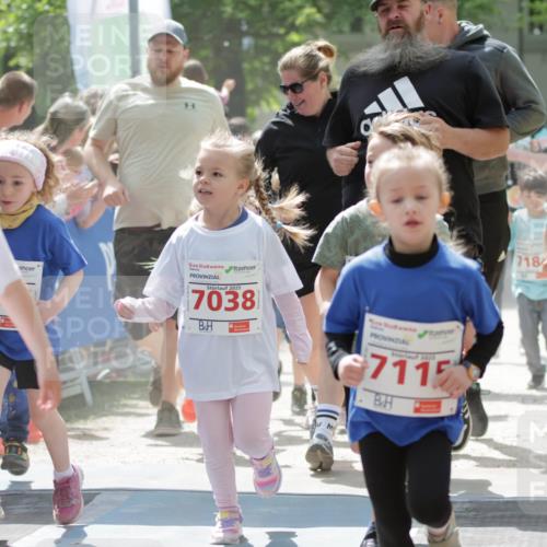 17.05.2025 - Störlauf H.Heesch http://msf.ph/oto/7895167 17.05.2025 13:02:13 Ziel 2025, 7038, 7064, 7115, 718, 727 meine-sportfotos.de
