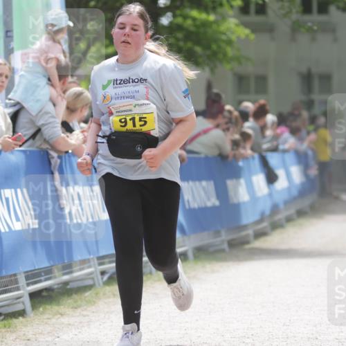 17.05.2025 - Störlauf H.Heesch http://msf.ph/oto/7895209 17.05.2025 14:16:38 Ziel 915 meine-sportfotos.de