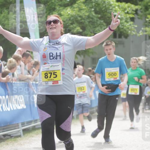 17.05.2025 - Störlauf H.Heesch http://msf.ph/oto/7895243 17.05.2025 14:16:54 Ziel 2025, 875, 25, 782, 900, 801 meine-sportfotos.de