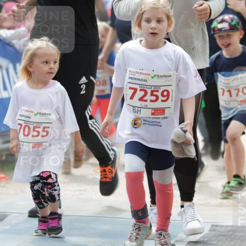 17.05.2025 - Störlauf H.Heesch http://msf.ph/oto/7895282 17.05.2025 13:02:46 Ziel 2025, 7055, 72, 08, 2025, 7259, 7170, 134 meine-sportfotos.de
