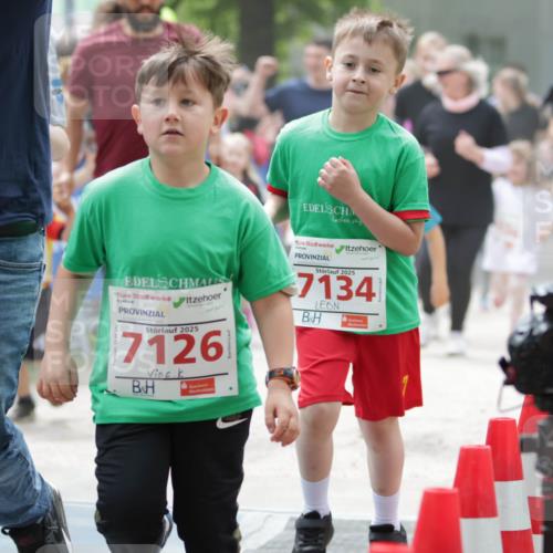 17.05.2025 - Störlauf H.Heesch http://msf.ph/oto/7895306 17.05.2025 13:02:49 Ziel 2025, 7126, 2025, 7134 meine-sportfotos.de