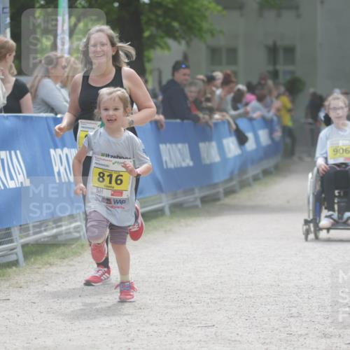 17.05.2025 - Störlauf H.Heesch http://msf.ph/oto/7895320 17.05.2025 14:17:00 Ziel 2025, 816, 906 meine-sportfotos.de
