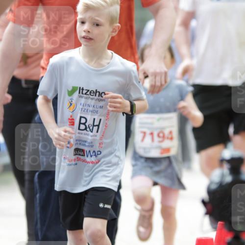17.05.2025 - Störlauf H.Heesch http://msf.ph/oto/7895335 17.05.2025 13:02:59 Ziel 25, 7194 meine-sportfotos.de