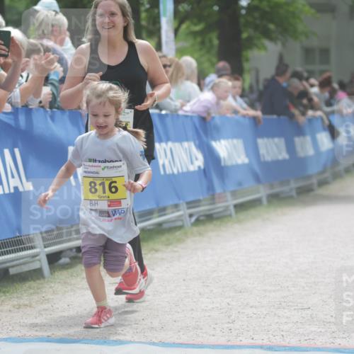 17.05.2025 - Störlauf H.Heesch http://msf.ph/oto/7895343 17.05.2025 14:17:01 Ziel 2025, 816, 906 meine-sportfotos.de
