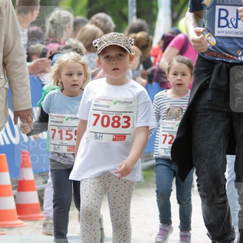 17.05.2025 - Störlauf H.Heesch http://msf.ph/oto/7895348 17.05.2025 13:03:06 Ziel 2025, 2025, 7083, 715, 72, 22 meine-sportfotos.de